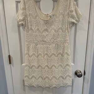 Elegant Cream Lace Dress